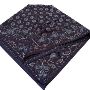 Blauwdruk hoofddoek of Noasedoek 86 x 86 cm nr. 1