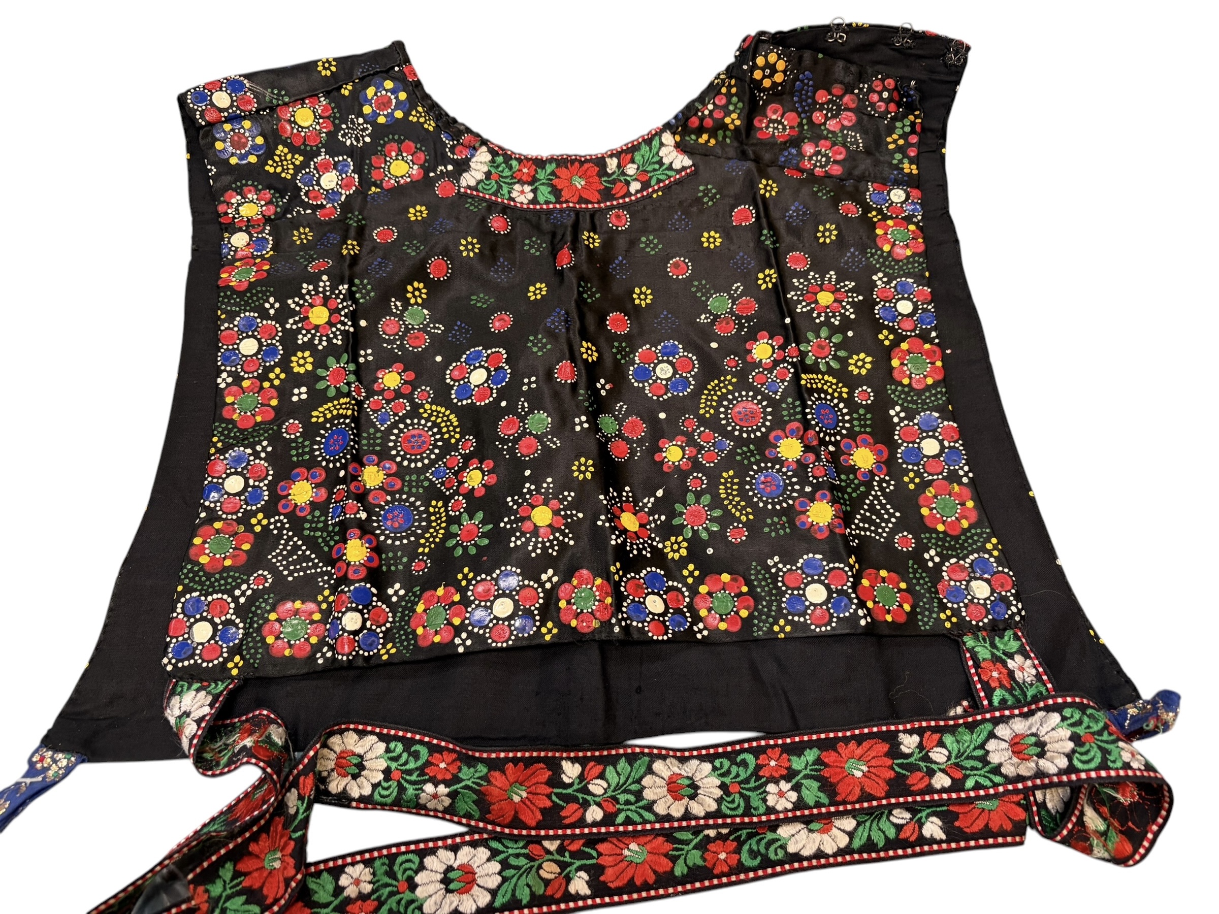 Kraplap doekjes gedrukt rood wit, geel, groen, blauw nr. 041