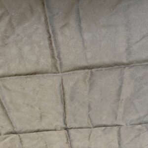 Zwarte stof met ingeweven patroon 136 x 79 cm nr. 1